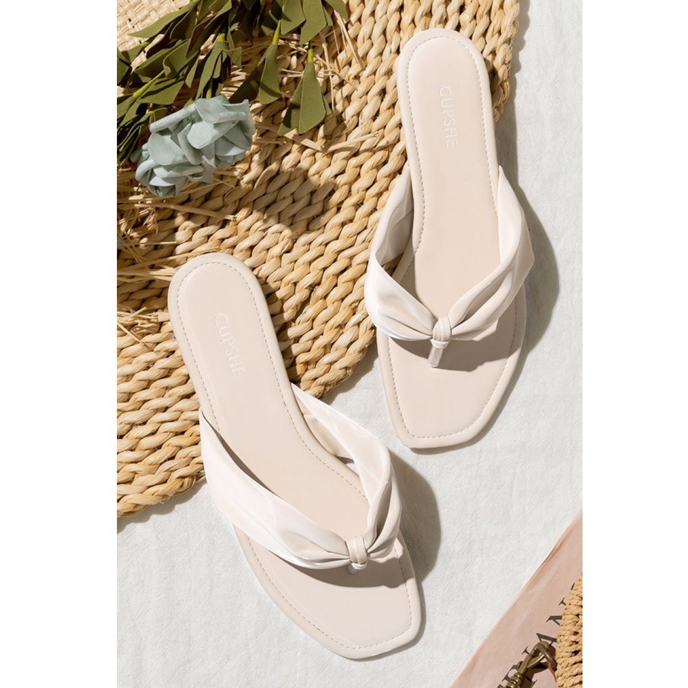 Hers ruched thong sandals